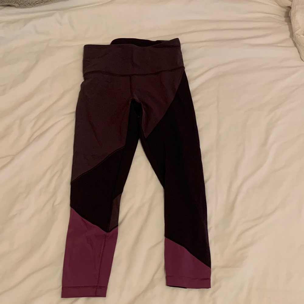 Lululemon leggings never worn